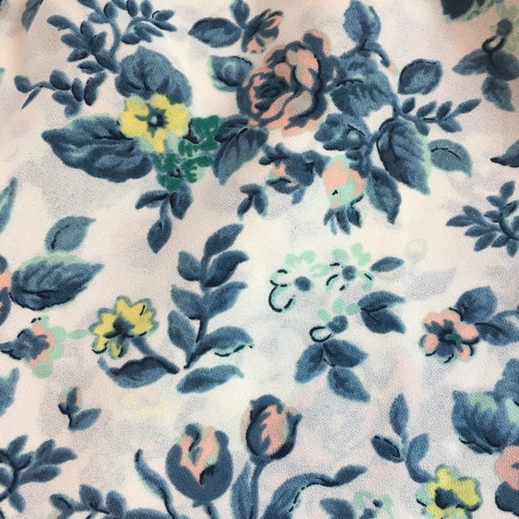 Anthropologie E by Eloise Floral Scallop Shorts, S - Picture 3 of 6